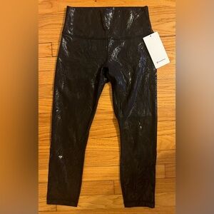 Lululemon *Special Edition* Wunder Under HR Crop "23 *Shine